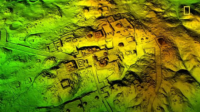 The Maya Sites - Hidden Treasures of the Rain Forest by Christian Schoen