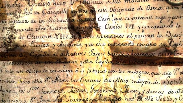 Secret Message Discovered In Statue Of Jesus - 